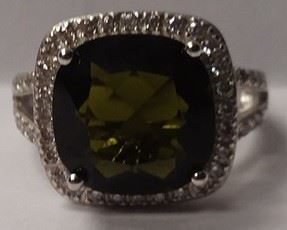 18K Ruby and Diamond ring sz 6.5