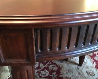 Anthology Collection Oval Dining Table
Hickory White Furniture
Detail of Table