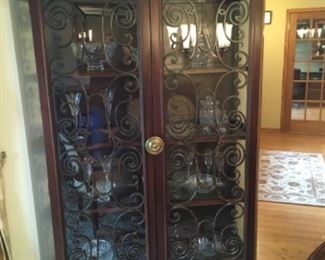 Bunching Curio with Metal Grill Work Doors
Adjustable glass shelves & interior canister lights
Hickory White Furniture
W 49 x D 19.5 x H 88.5