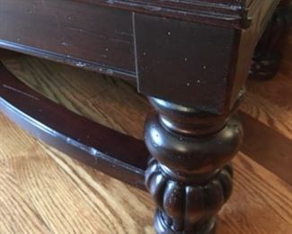 Bunching Curio with Metal Grill Work Doors
Hickory White Furniture
Detail