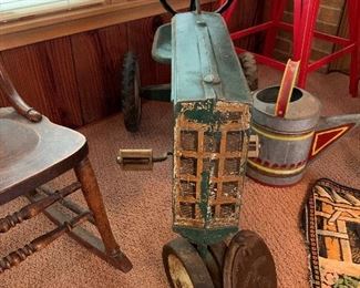 RARE ESKA John Deere Oliver 1800 Pedal Tractor - CHECKERBOARD FRONT