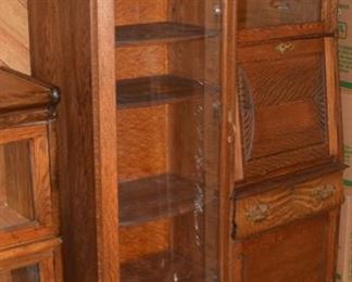 Nice Antique Quarter Sawn Oak Curio Cabinet / Secretary