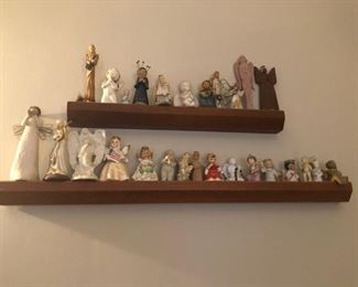 Figurines