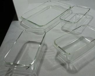 PYREX Baking and Microwave https://ctbids.com/#!/description/share/324131