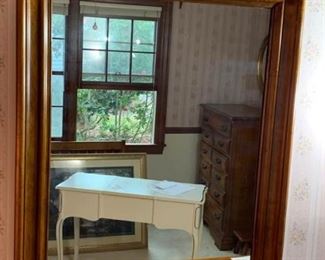 Wooden Framed Mirror https://ctbids.com/#!/description/share/324178