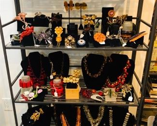 BAKELITE Jewelry, brooches, earrings, end of day, Belle Kogan, Haskell OMG ~ MCM  