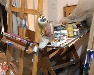 Artists easel