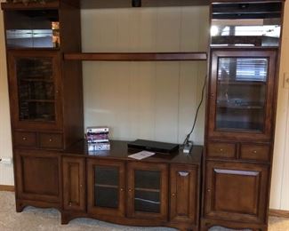 Wall unit - pieces sold individually (discount if purchased all together!)