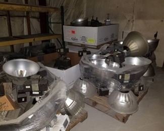 (40) Industrial Lights