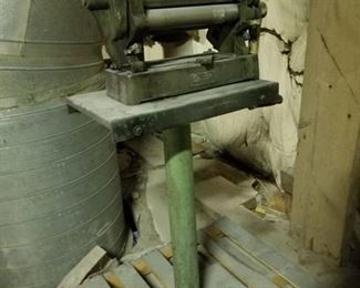 Di-Acro  Roller Machine