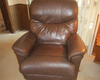 Brown leather recliner - swivel