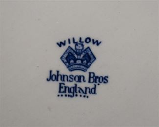 Blue Willow Platter (Johnson Bros, England)