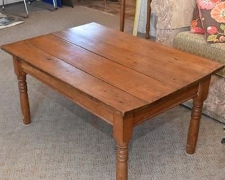 Vintage Primitive Rustic Wood Coffee / Cocktail Table Table