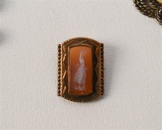 Jewelry - Vintage Brooches / Pins