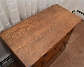 Antique / Vintage Oak Chest of Drawers