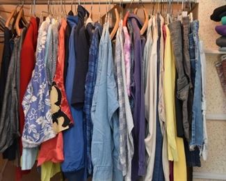 Men's & Women's Clothing & Outerwear