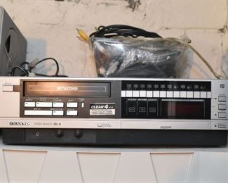 Sanyo Betacord VCR