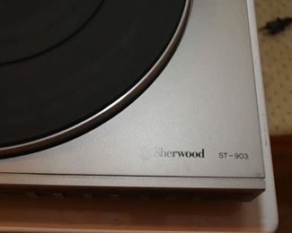 Sherwood ST-903 Turntable
