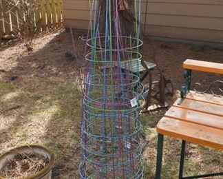 Tomato Cages - Plant Supports