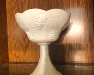 milk glass 