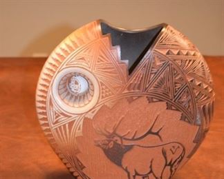 Laguna Acoma Native American Vase With Elk