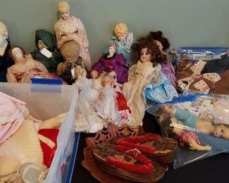 Vintage dolls, Terri Lee 16 inch dolls and accessories