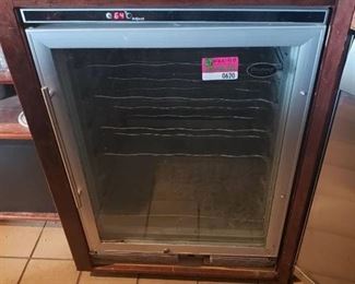 Vinotemp wine cooler