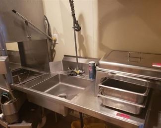 Dirty right side dishwasher table