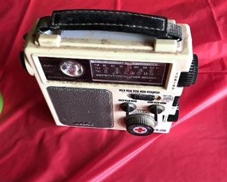 vintage emergency radio