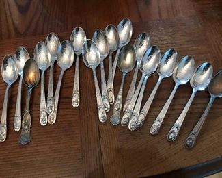 collectors spoons