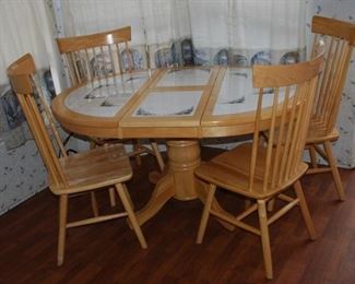 Kitchen table w/ 4 chairs, drop leaf tiled top