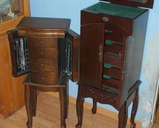 the large jewelry box on the right is sold