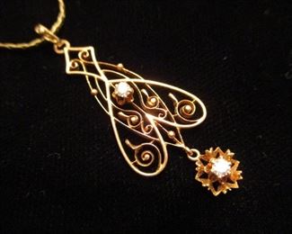 ANTIQUE GOLD AND DIAMOND LAVALIERE NECKLACE