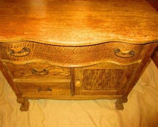 American Quarter Sawn Oak Wash Bin