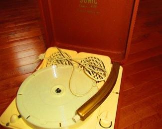 Sonic Suitcase Record Player