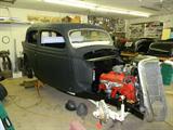 1935 FORD 2 DOOR HUMPBACK