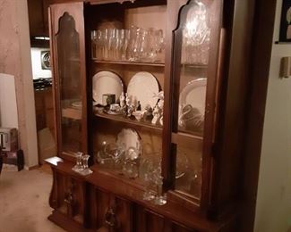 Dining storage