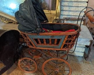 Antique baby carriage 