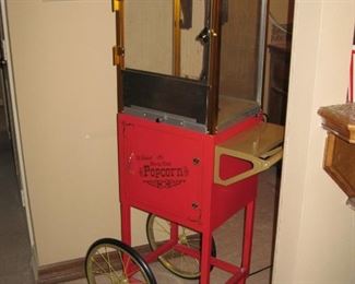 Old Fashioned Movie Time Popcorn Machine – Model: CCP-509