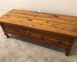 Cedar chest; 48Wx17.5Dx17H
