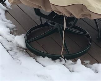 WI swivel chair base