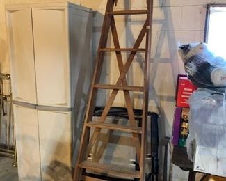 #225 Wood Ladder 8" $30.00