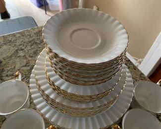 #119 Royal Albert ValDot 8 place setting china $150.00