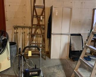 #206 Ryobi power washer 1700 psi 1.2 gpm $40.00