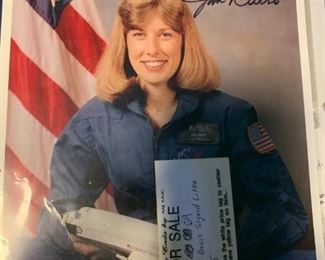 #69 nasa Jan Davis Signed Litho $25.00