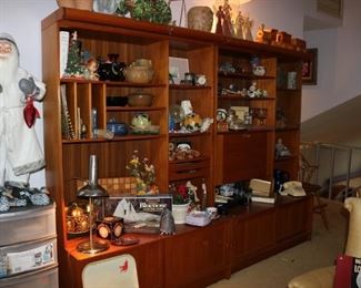 Domino Display Cases  /  Bookcases 