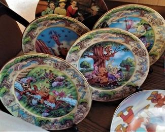 Winnie the Poo Collectable Plates with COA boxes