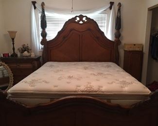 Beautiful four poster king bed.