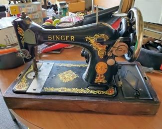 Singer Sewing Machine