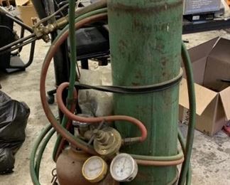 Oxy acetylene torch with bottles